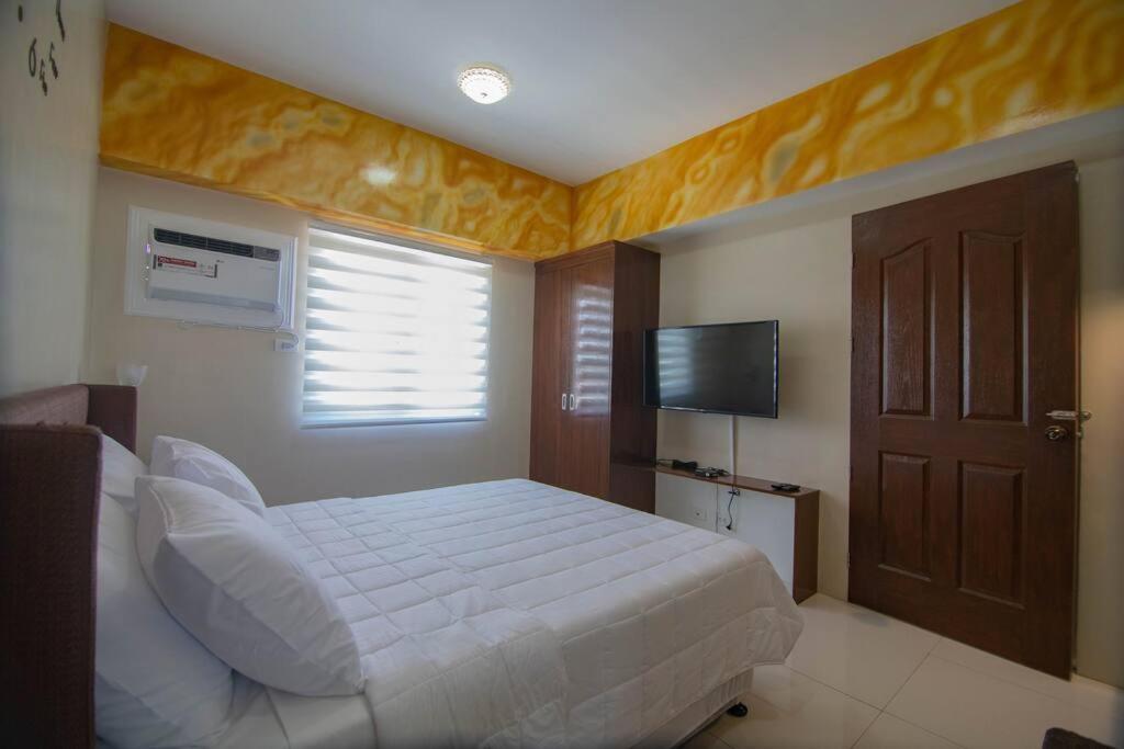 1822 Deluxe Twin - Migas Haven At Sunvida Tower Apartment Cebu Exterior foto